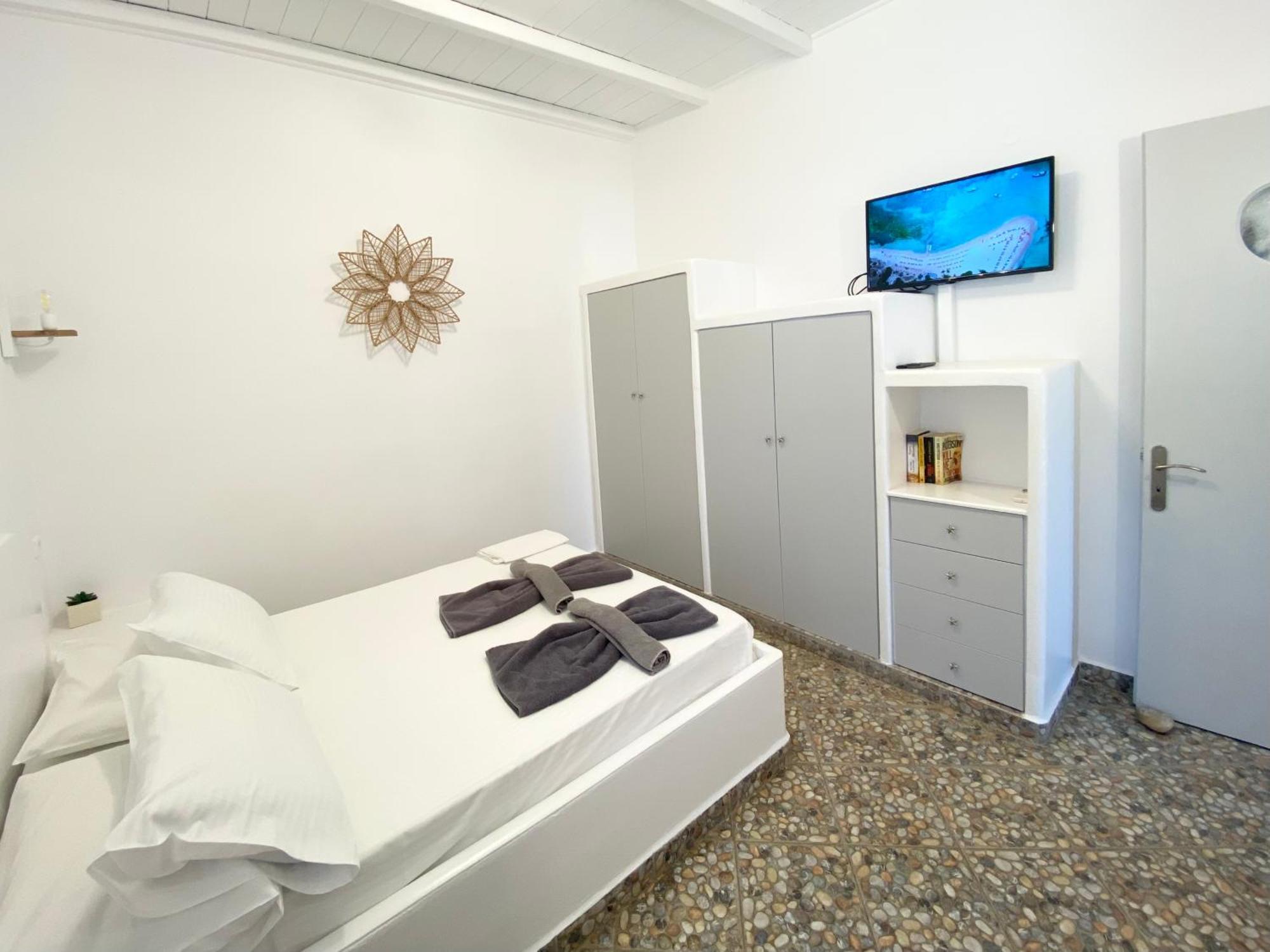 Agia Kyriaki Studios Agia Kiriaki Beach  外观 照片